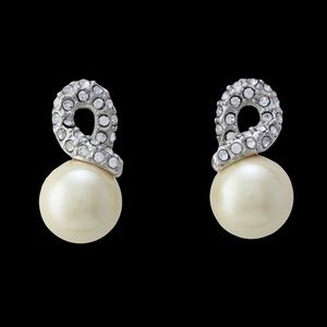 🖤Carolee CZ and faux Pearl Earrings